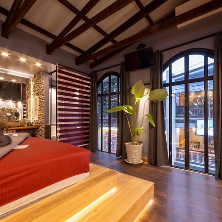 Rockinnest Hotel El Nido Exterior photo