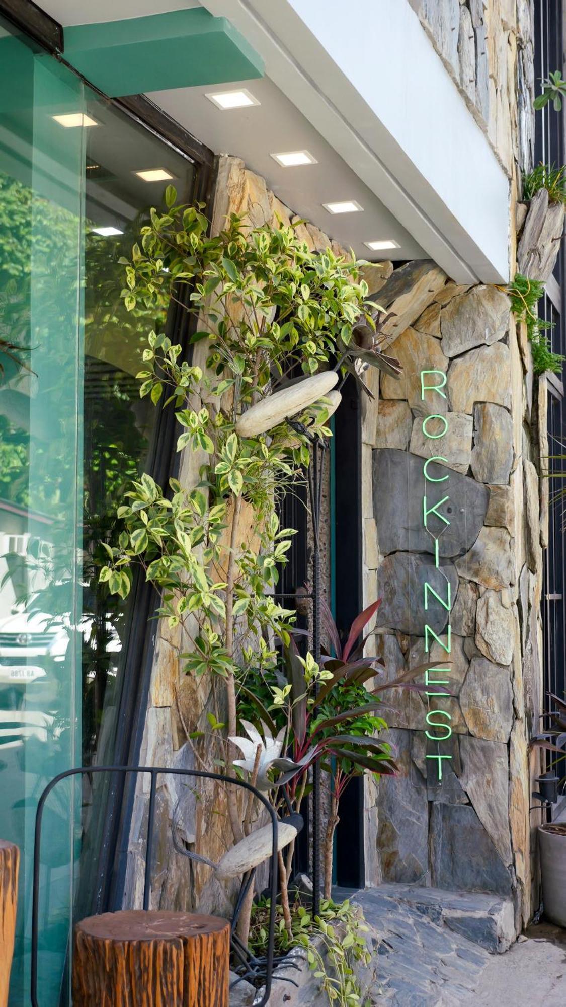 Rockinnest Hotel El Nido Exterior photo